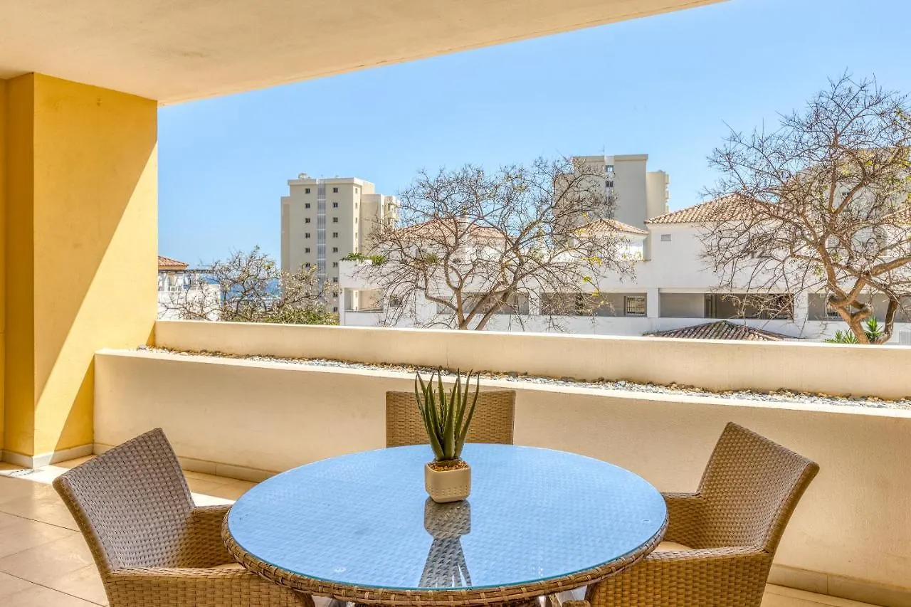 Hanami Puerto Alto Pa 1-5 Estepona Apartment